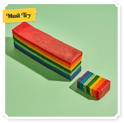 pelangi layer cake in rainbow colour